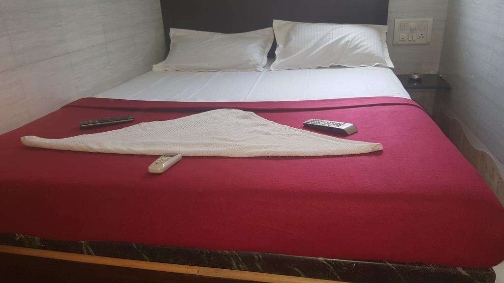 Hotel Al Mehraj 孟买 外观 照片