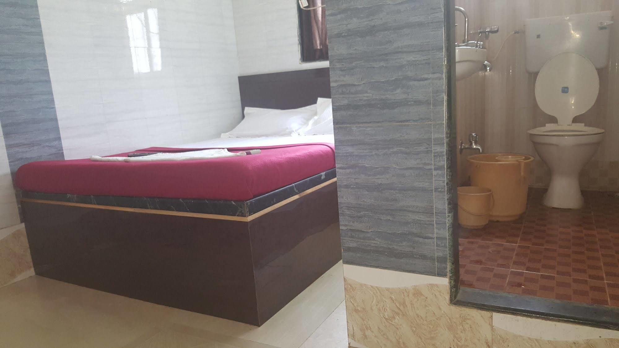 Hotel Al Mehraj 孟买 外观 照片